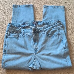 NYDJ Margot Girlfriend Light Wash Denim Jeans Size 14 W Petite